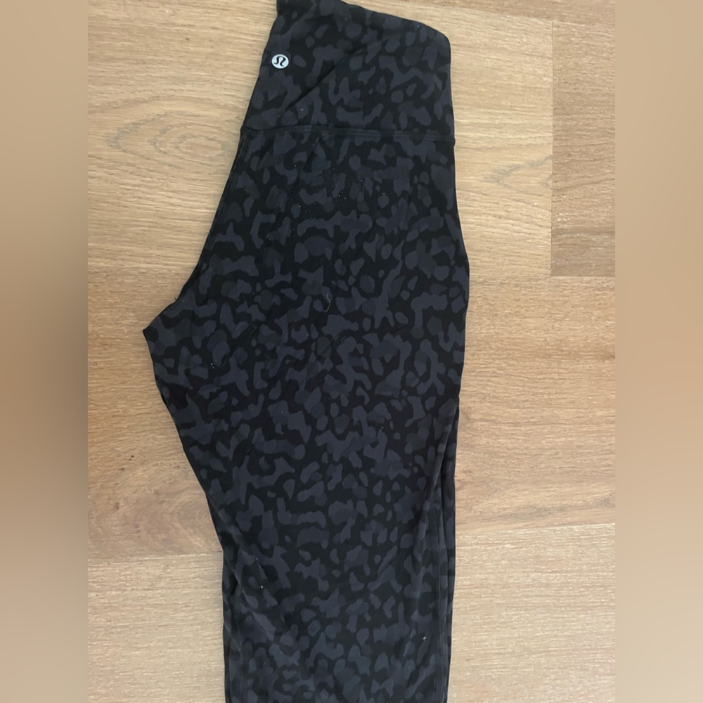 Lulu patterned joggers
